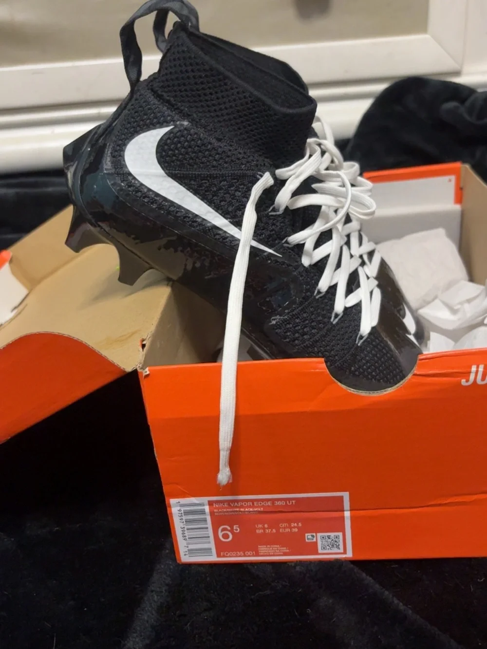 Nike Men’s Black and White High-Top Athletic Sneakers